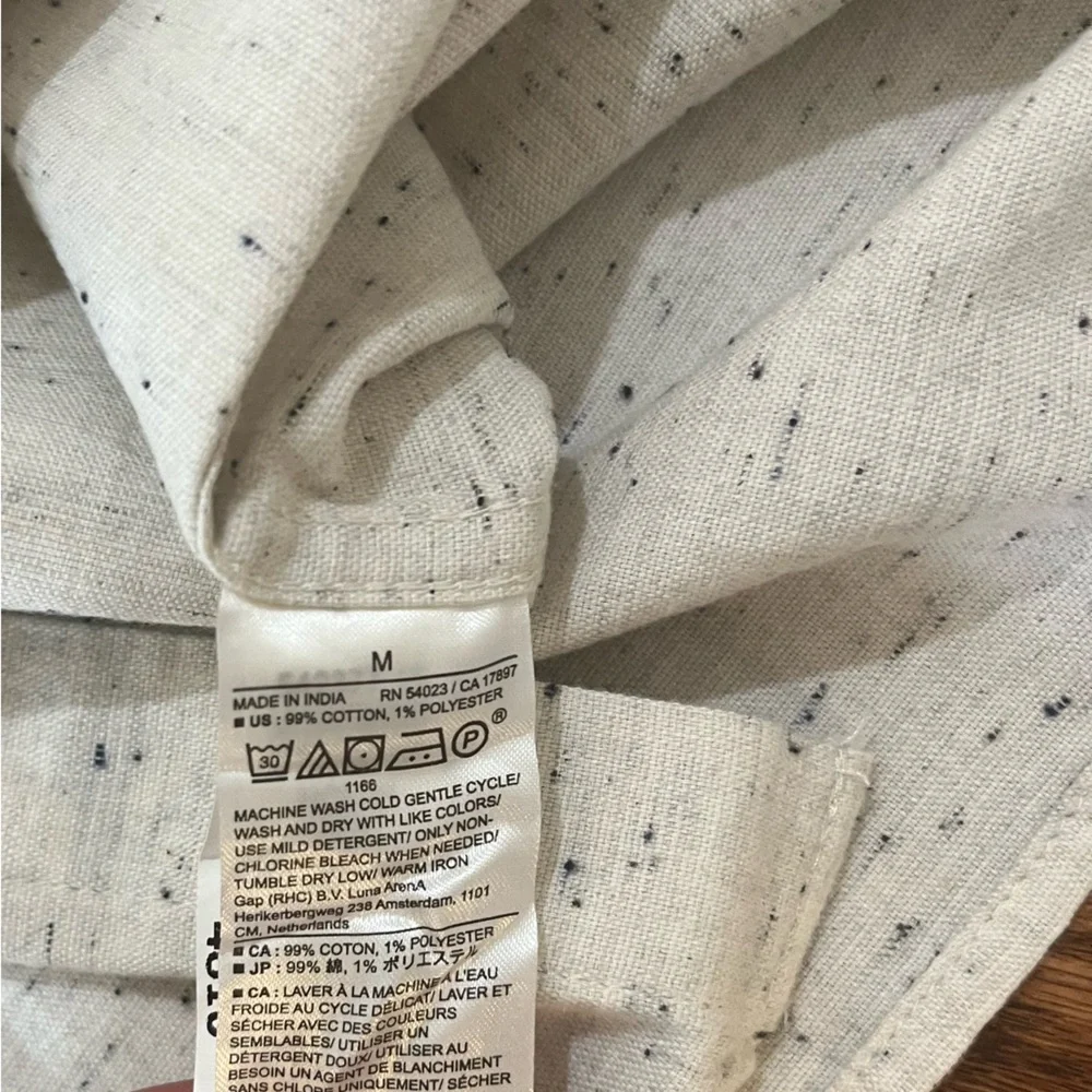 NWT Banana Republic Untucked Fit Donegal Woven Print Cream Mens M Button Down